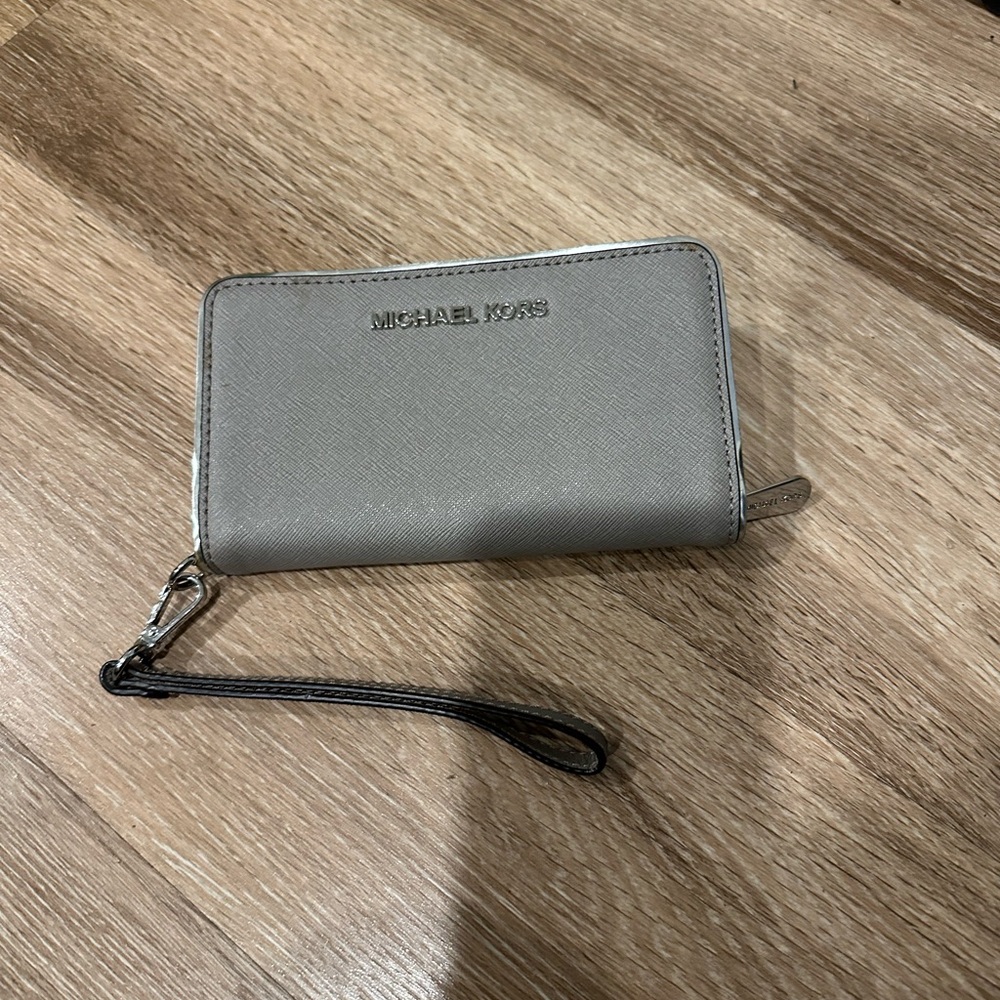 Michael Kors Silver Wristlet Wallet